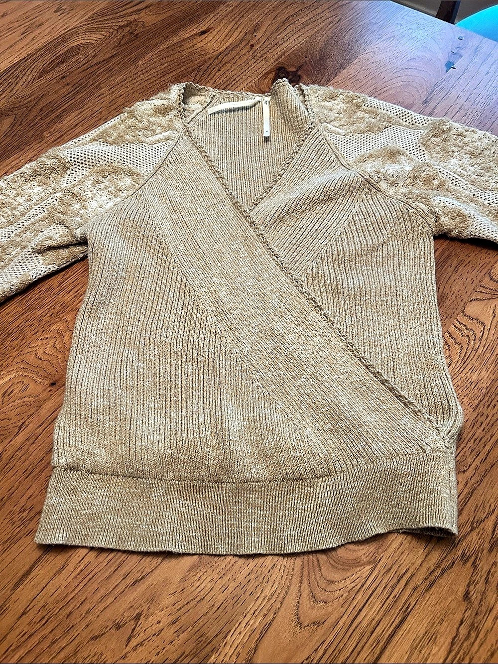 ANNA SUI Knit V-Neck Sweater in Brown Size Small
